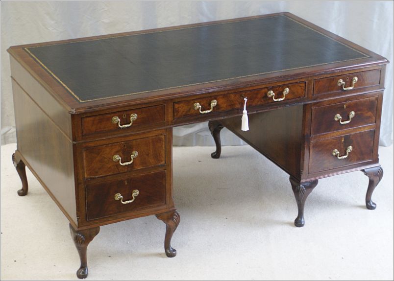2051 Antique Mahogany Pedestal Desk Chippendale Style